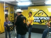 Maior show de sucessos e solidariedade do rádio brasileiro atrai caravanas de toda a região